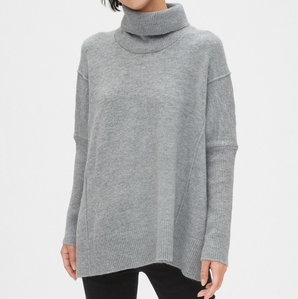 Gap Navy Blue Sweater Poncho, Size XS